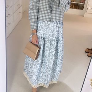 Top and skirt andiom brand